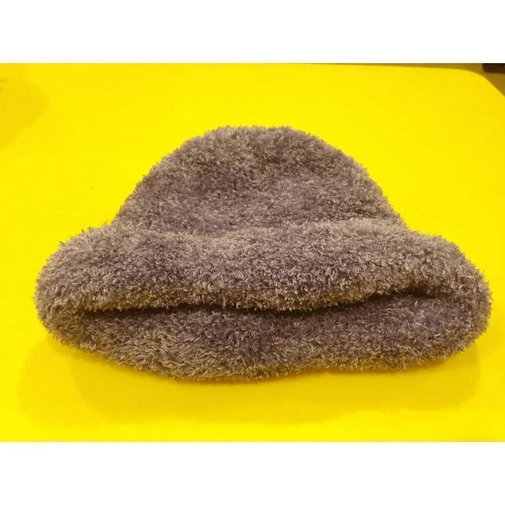 Sonoma Girls Gray Soft Fluffy Winter wear Hat size Small
